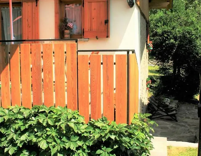 Casa Bucaneve & Ciclamino * Gravedona