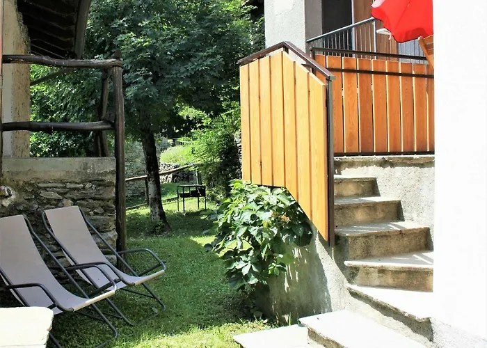 Casa Bucaneve & Ciclamino Apartment